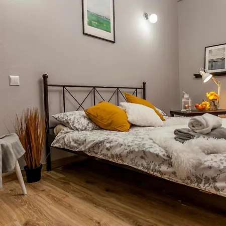 2 Pokojowe Mieszkanie W Centrum Gdyni * Гдыня