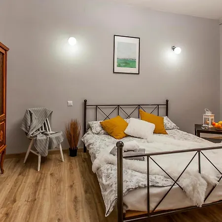 2 Pokojowe Mieszkanie W Centrum Gdyni *