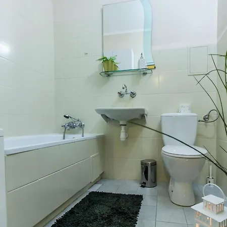 2 Pokojowe Mieszkanie W Centrum Gdyni Апартаменты Гдыня